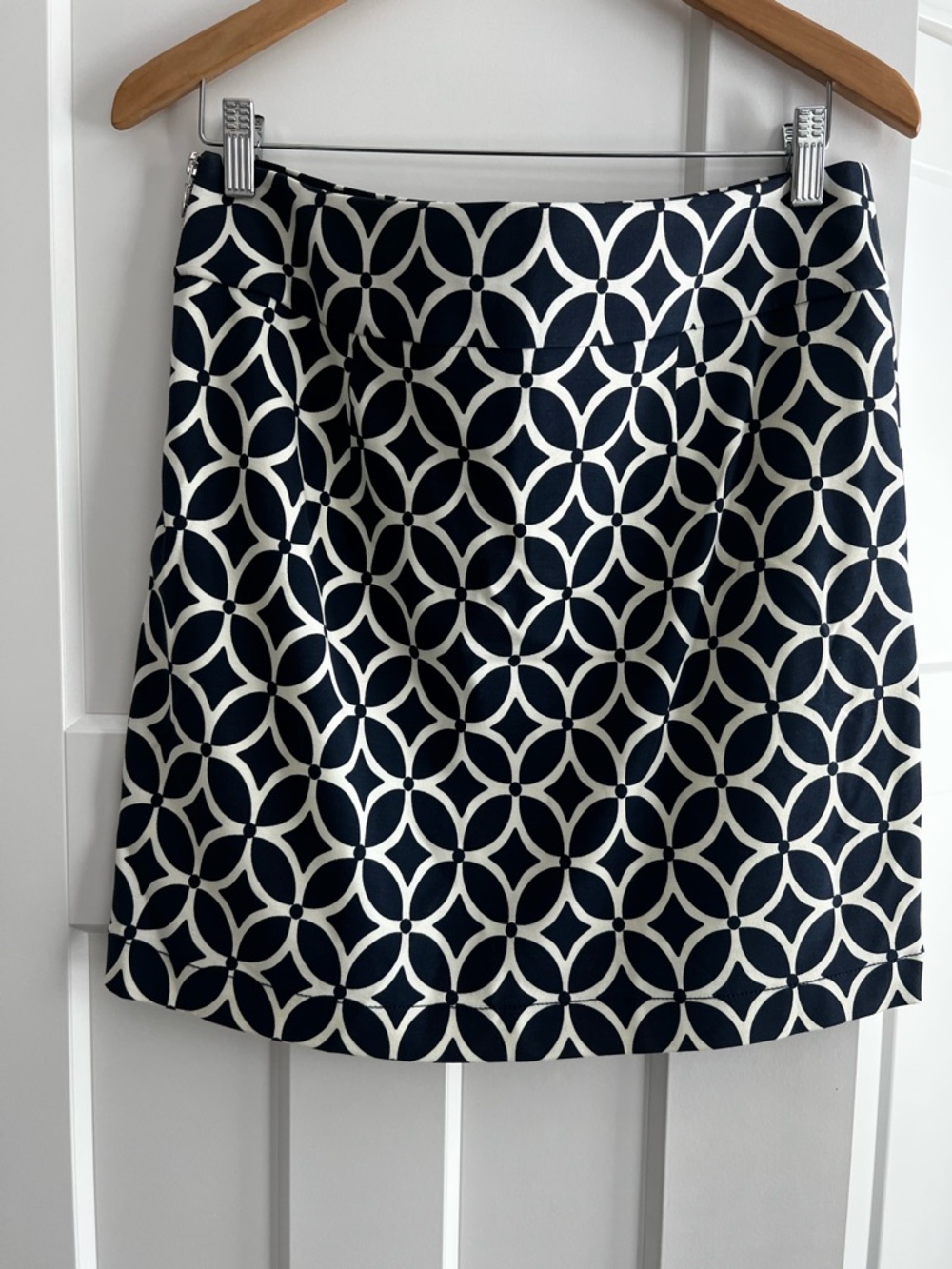 Banana Republic Navy and cream Geometric Skirt